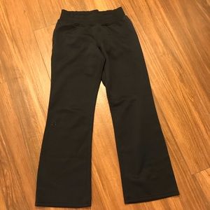 UA sz small black
